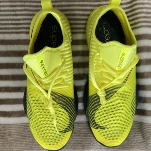 Neon Nike Air Zoom Superrep 2
